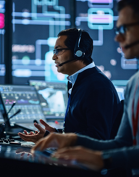 PUB-Dispatch-Center-Men-Headsets-LP